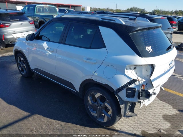 Hyundai Venue Limited 2024 KMHRC8A31RU298307 Image 3