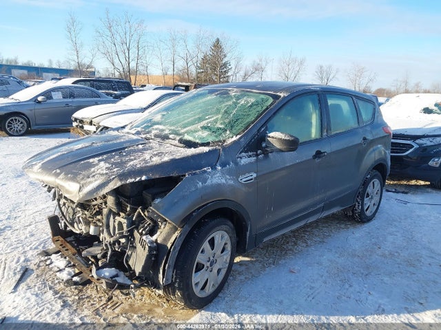 44262971 :رقم المزاد ، 1FMCU0F77DUB52213 vin ، 2013 Ford Escape S مزاد بيع