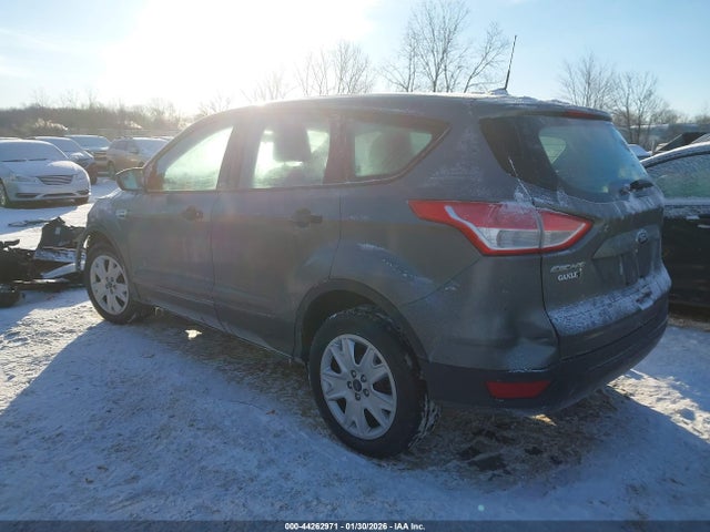 44262971 :رقم المزاد ، 1FMCU0F77DUB52213 vin ، 2013 Ford Escape S مزاد بيع