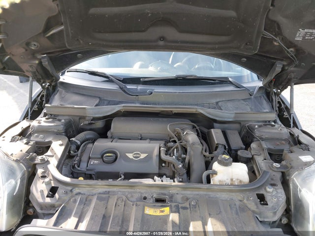 2016 MINI COUNTRYMAN WMWZC5C58GWU01819 Photo 9