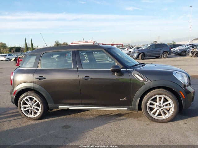 WMWZC5C58GWU01819 Mini Countryman Cooper S