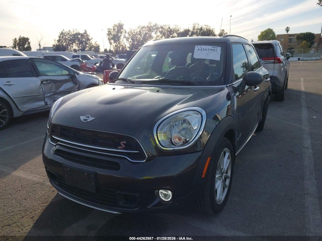 2016 MINI COUNTRYMAN WMWZC5C58GWU01819 Photo 1