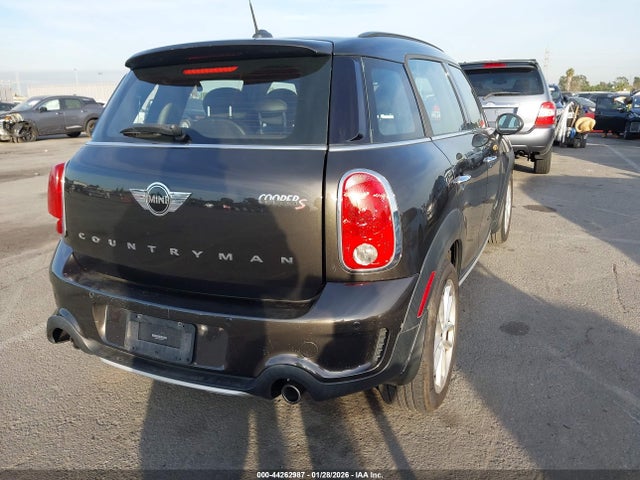 2016 MINI COUNTRYMAN WMWZC5C58GWU01819 Photo 3
