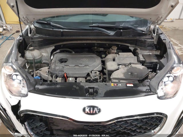 Продажа на аукционе авто 2020 Kia Sportage Lx, vin: KNDPMCAC2L7777885, номер лота: 44263035