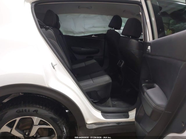 Продажа на аукционе авто 2020 Kia Sportage Lx, vin: KNDPMCAC2L7777885, номер лота: 44263035
