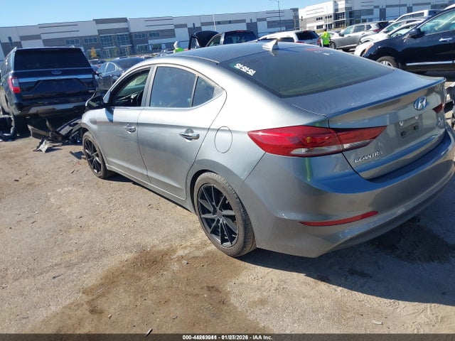 2017 HYUNDAI ELANTRA KMHD84LFXHU225771 Photo 2