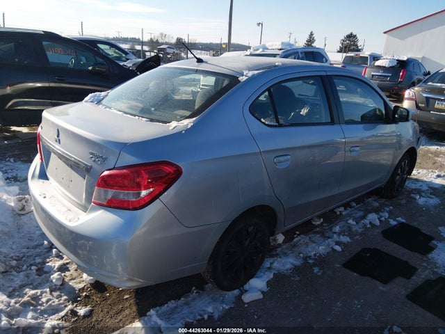 2017 MITSUBISHI MIRAGE G4 ML32F3FJ7HHF05951 Photo 3