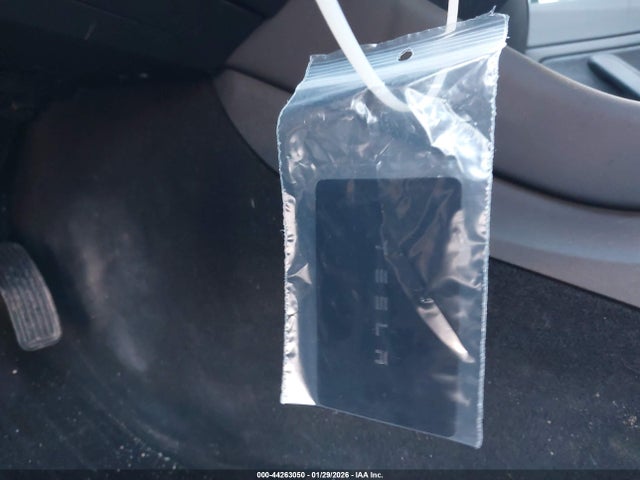 2018 TESLA MODEL 3 5YJ3E1EB9JF132448 Photo 10