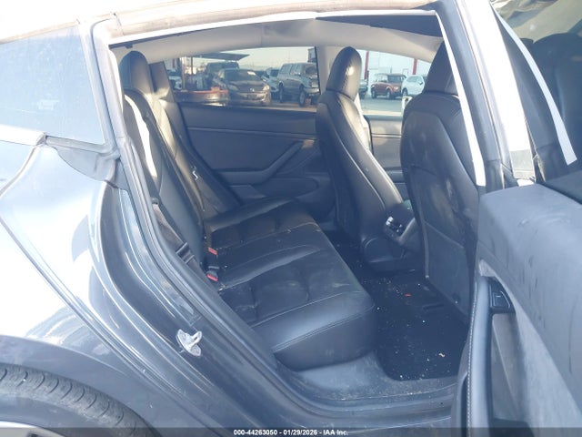 2018 TESLA MODEL 3 5YJ3E1EB9JF132448 Photo 7