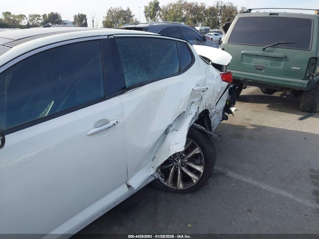 5XXGR4A61FG379192 KIA Optima Sxl Turbo