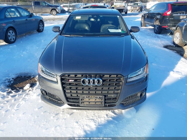 WUAJ5AFD4HN900746 Audi S8 4.0t Plus