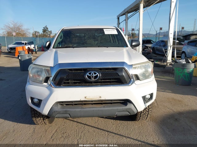 5TFLU4EN0EX103494 Toyota Tacoma Base V6