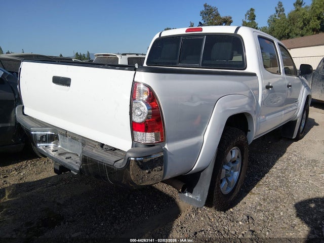 5TFLU4EN0EX103494 Toyota Tacoma Base V6