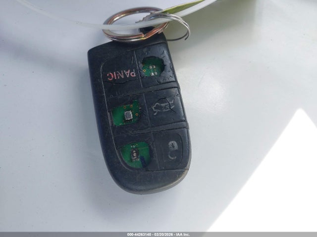 44263140 :رقم المزاد ، 2C3CCABG6DH662059 vin ، 2013 Chrysler 300 300s مزاد بيع