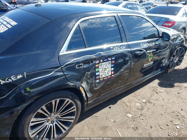 44263140 :رقم المزاد ، 2C3CCABG6DH662059 vin ، 2013 Chrysler 300 300s مزاد بيع