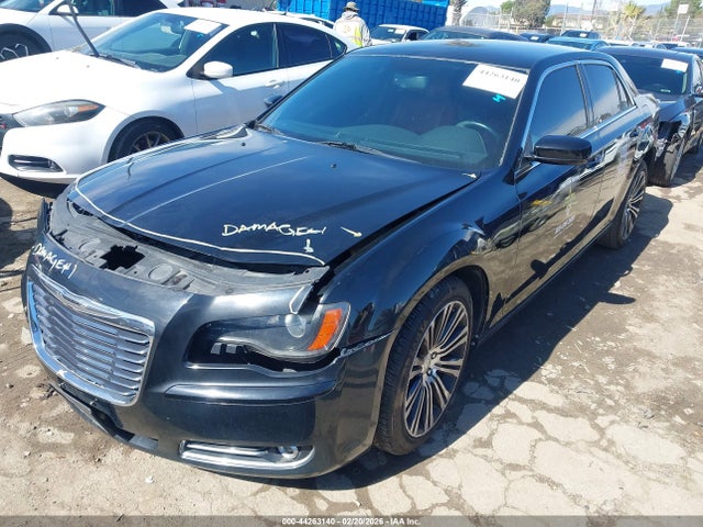 44263140 :رقم المزاد ، 2C3CCABG6DH662059 vin ، 2013 Chrysler 300 300s مزاد بيع