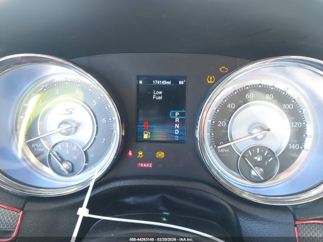 44263140 :رقم المزاد ، 2C3CCABG6DH662059 vin ، 2013 Chrysler 300 300s مزاد بيع