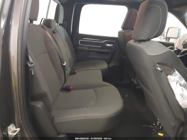 Продажа на аукционе авто 2024 Ram 2500 Big Horn  4x4 6'4 Box, vin: 3C6UR5DJ1RG161805, номер лота: 44263161