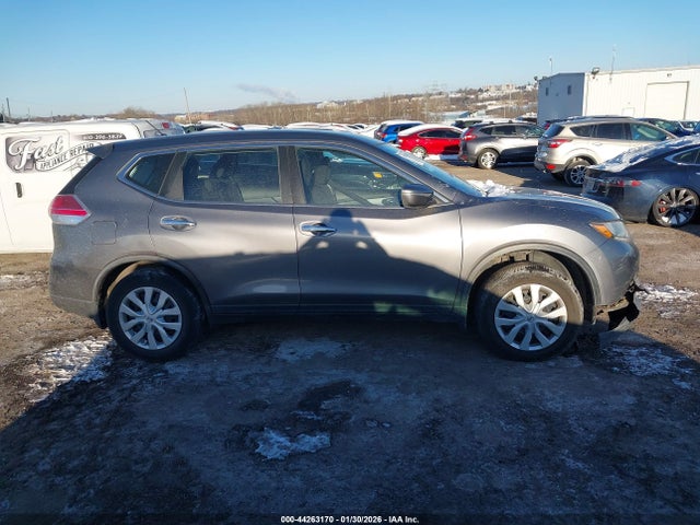 Nissan ROGUE S 2015 KNMAT2MV8FP525790 Image 13