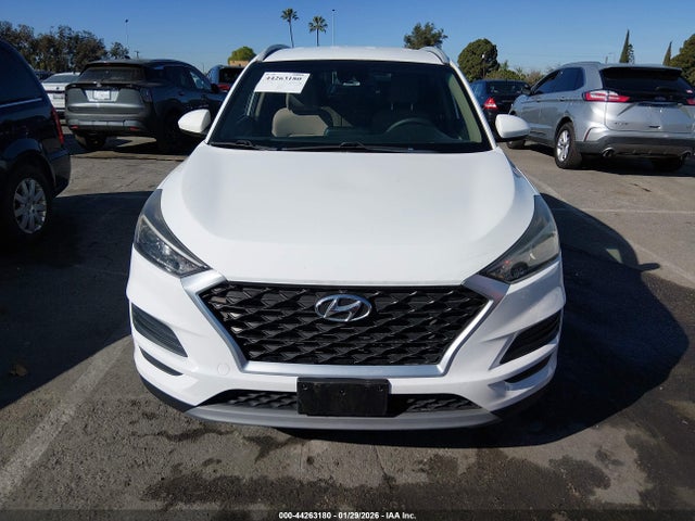 KM8J33AL2KU982837 Hyundai TUCSON SEL
