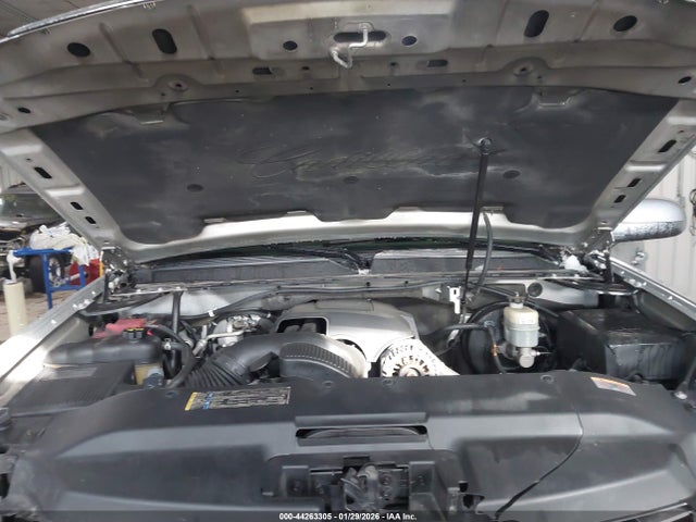 Продажа на аукционе авто 2011 Cadillac Escalade Ext Premium, vin: 3GYT4NEF6BG235815, номер лота: 44263305