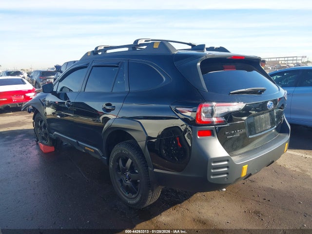 4S4BTGUD7S3254100 Subaru Outback Wilderness