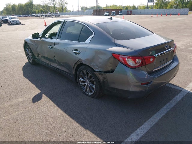 2015 INFINITI Q50 JN1BV7AP0FM335598 Photo 2