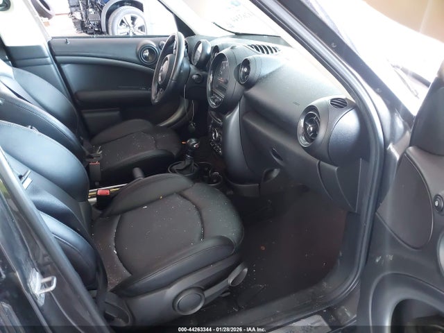 2016 MINI COUNTRYMAN WMWZC3C54GWT07120 Photo 4