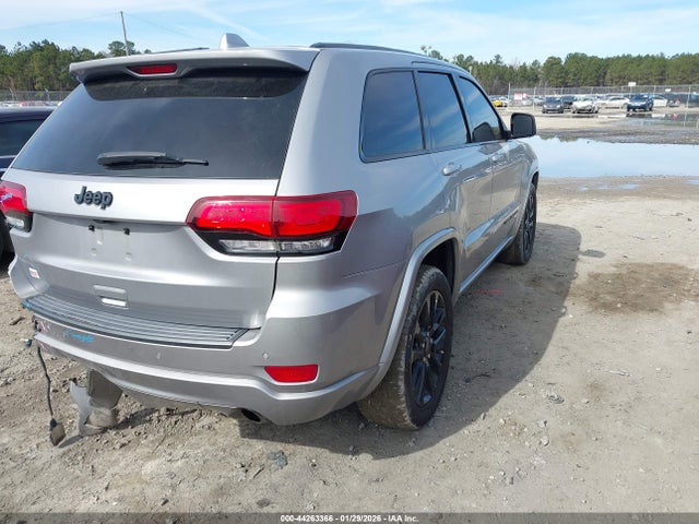 1C4RJEAG3LC365174 Jeep Grand Cherokee Altitude 4x2
