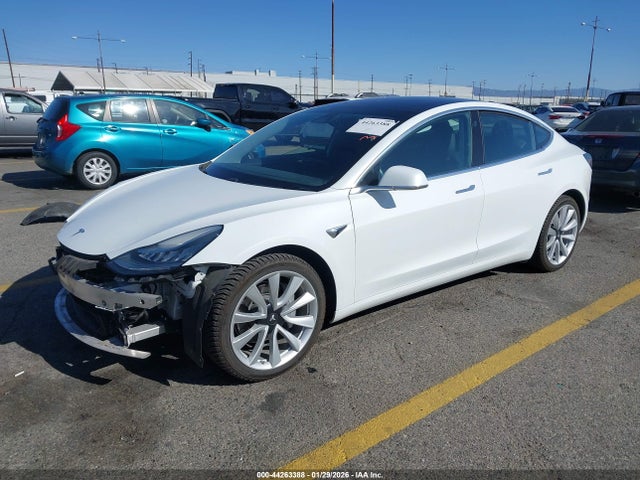 2018 TESLA MODEL 3 5YJ3E1EB4JF134348 Photo 1
