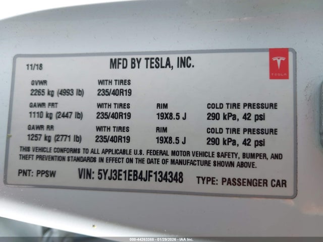 2018 TESLA MODEL 3 5YJ3E1EB4JF134348 Photo 8