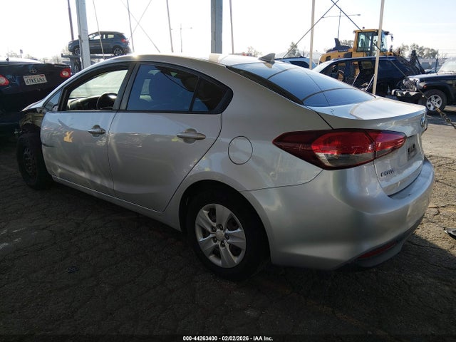 3KPFK4A77HE139553 KIA FORTE LX