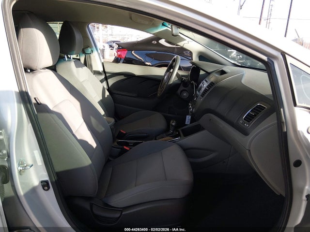 3KPFK4A77HE139553 KIA FORTE LX