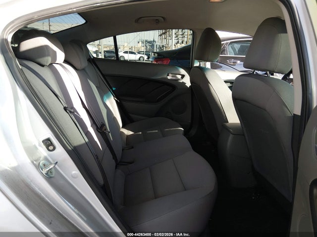 3KPFK4A77HE139553 KIA FORTE LX