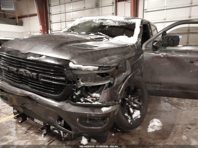 2021 Ram 1500 Laramie  4x4 5'7 Box მანქანა იყიდება აუქციონზე, vin: 1C6SRFJT4MN512693, აუქციონის ნომერი: 44263410