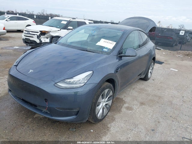 2023 TESLA MODEL Y 7SAYGDEE1PA088871 Photo 1