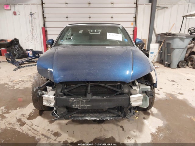 2015 Audi A3 1.8t Premium მანქანა იყიდება აუქციონზე, vin: WAU6CLFF4F1098965, აუქციონის ნომერი: 44263460