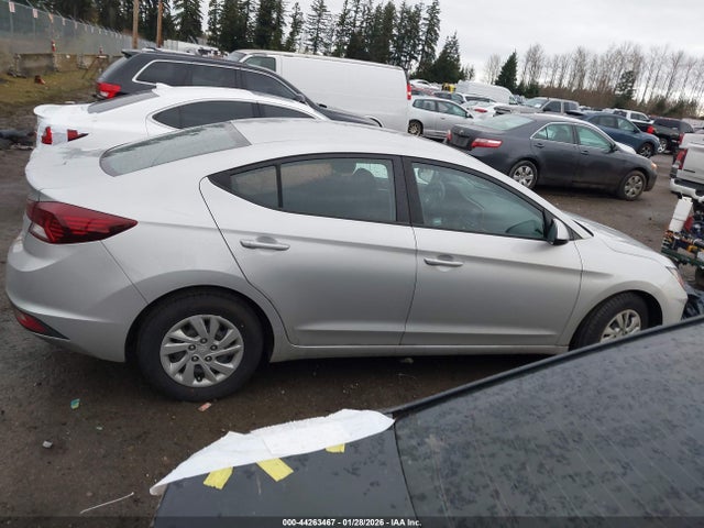 Hyundai ELANTRA SE 2019 5NPD74LF8KH438386 Image 13