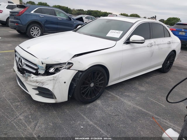 2017 MERCEDES-BENZ E 300 WDDZF4JB6HA042701 Photo 1