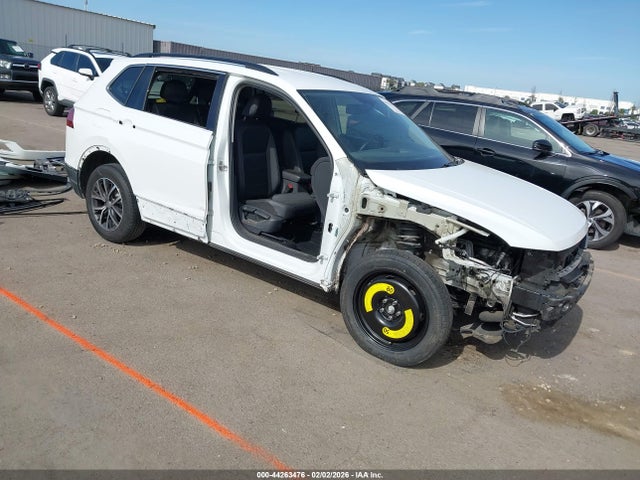 2020 VOLKSWAGEN TIGUAN 3VV3B7AXXLM106101