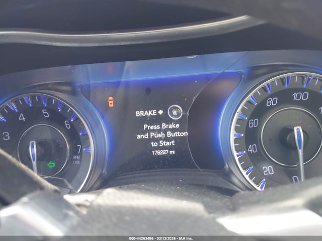 44263486 :رقم المزاد ، 2C3CCAAG1GH216875 vin ، 2016 Chrysler 300 Anniversary Edition مزاد بيع