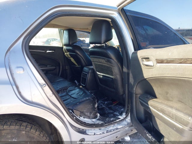 44263486 :رقم المزاد ، 2C3CCAAG1GH216875 vin ، 2016 Chrysler 300 Anniversary Edition مزاد بيع