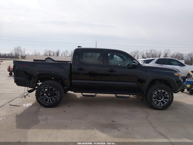 3TYCZ5AN4PT171422 Toyota Tacoma Trd Pro