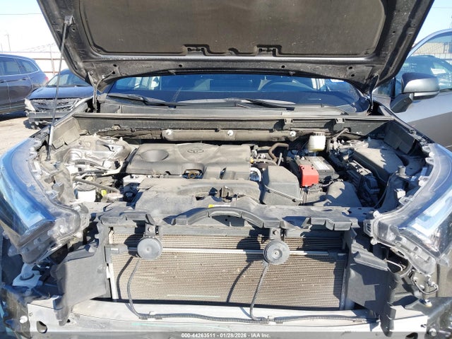 2023 TOYOTA RAV4 2T3H1RFV8PW246971 Photo 9