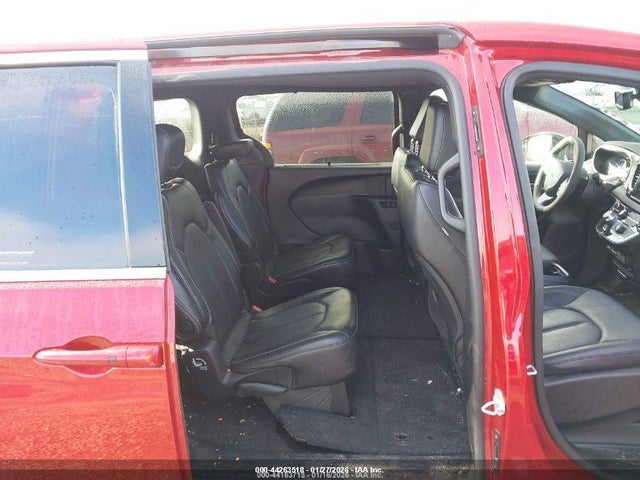 2C4RC1BG0SR556218 Chrysler Pacifica Select