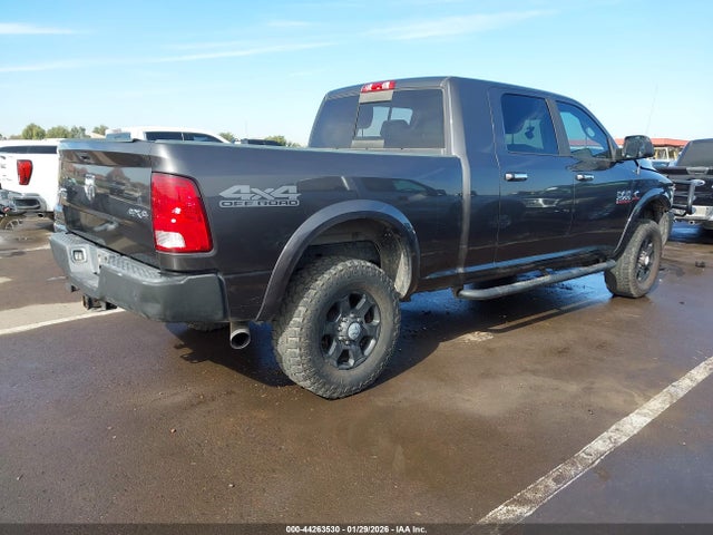 3C6UR5ML8HG502620 RAM 2500 Big Horn 4x4 6&#039;4 Box