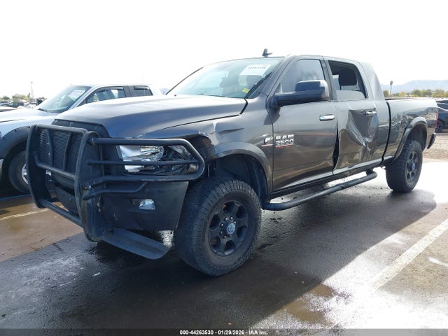 3C6UR5ML8HG502620 RAM 2500 Big Horn 4x4 6&#039;4 Box