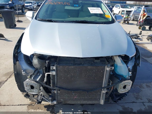 2019 CADILLAC XT5 1GYKNERS8KZ287060 Photo 5