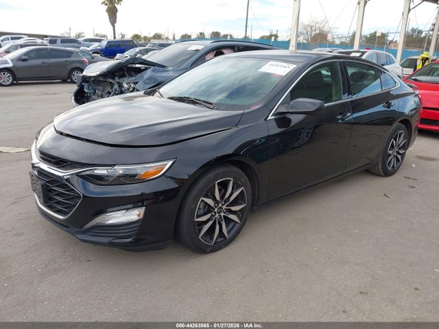 1G1ZG5ST5MF021106 Chevrolet Malibu Fwd Rs