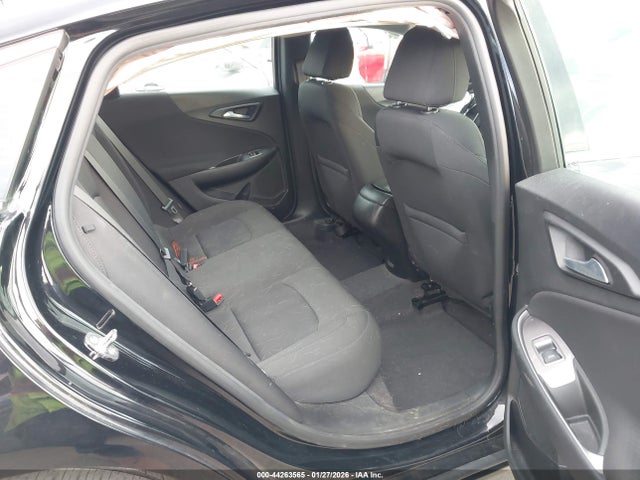 1G1ZG5ST5MF021106 Chevrolet Malibu Fwd Rs